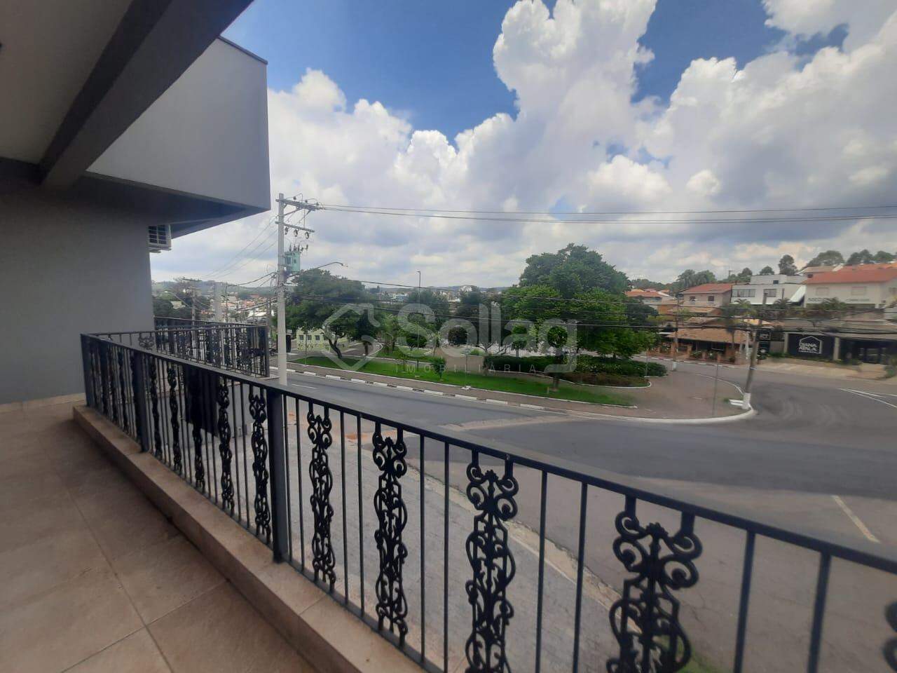 Sala para aluguel no Centro: 