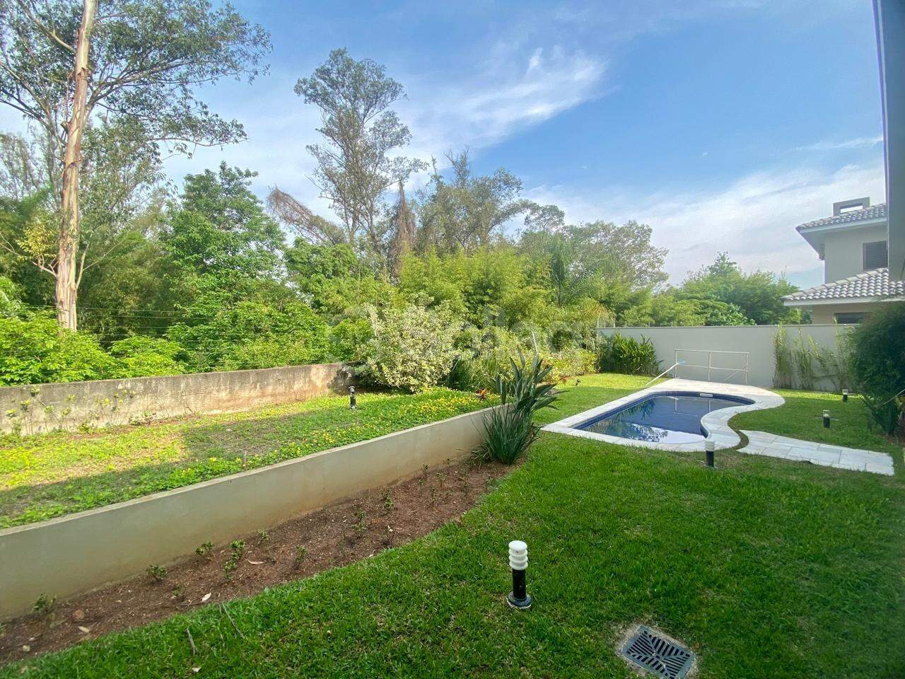 Casa em condomínio à venda no Loteamento Reserva das Palmeiras: 