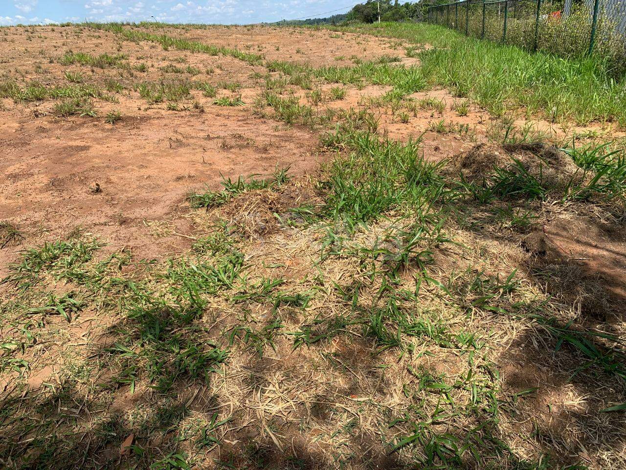 Terreno em condomínio à venda no Condomínio Reserva Santa Monica: 