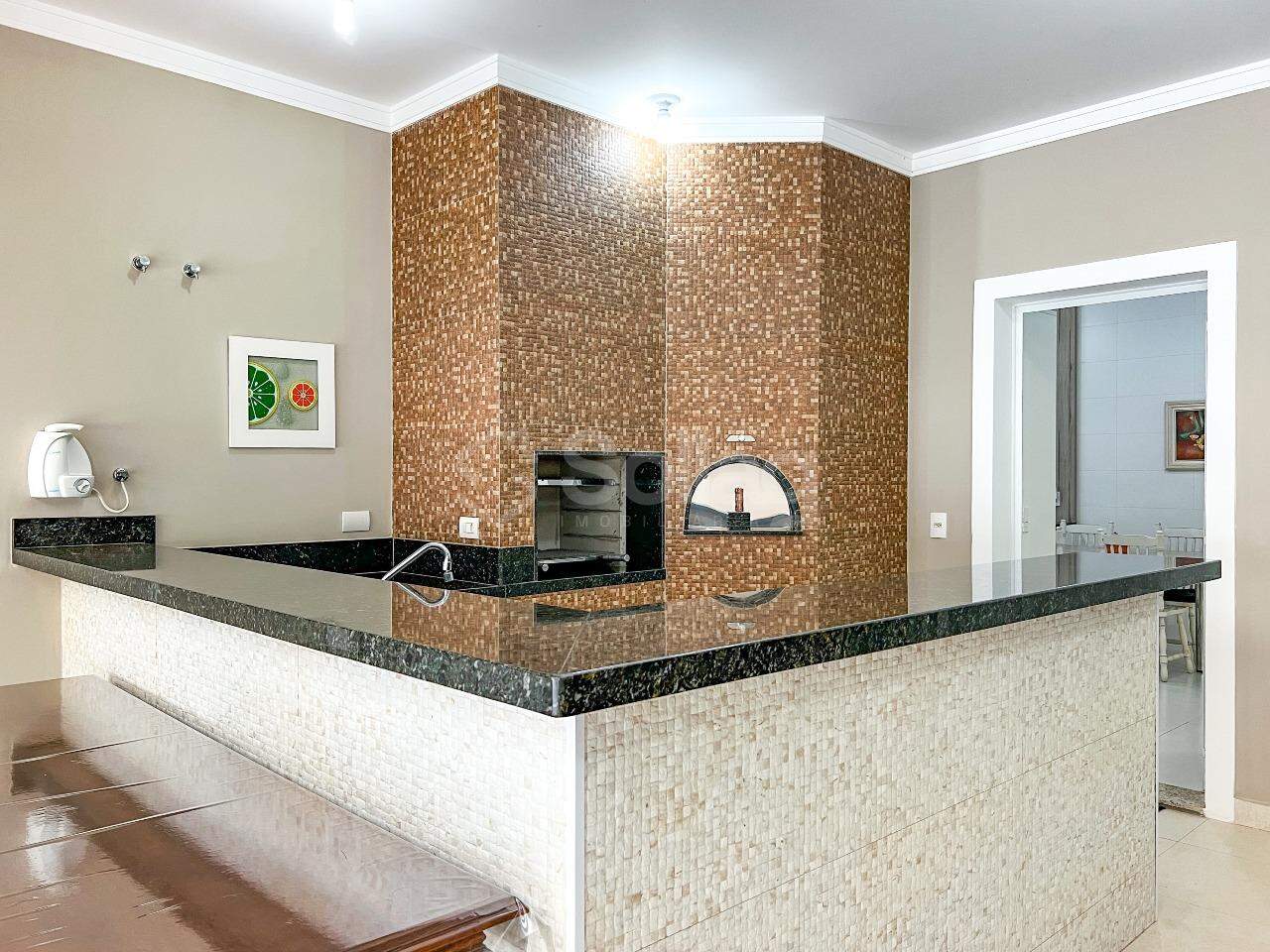 Casa em condomínio à venda no Condomínio Ipê Velho: 