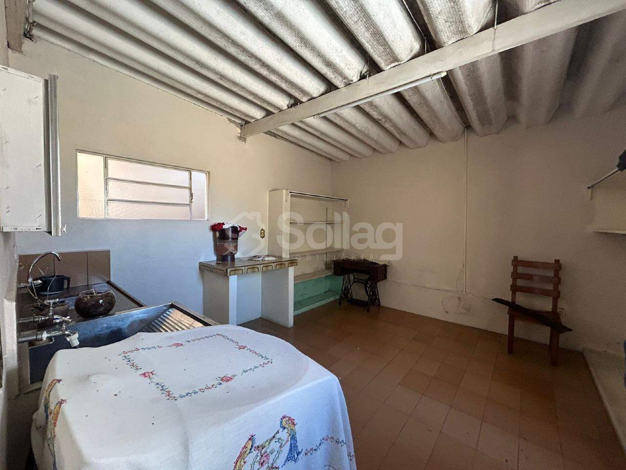 Casa à venda no Centro: 