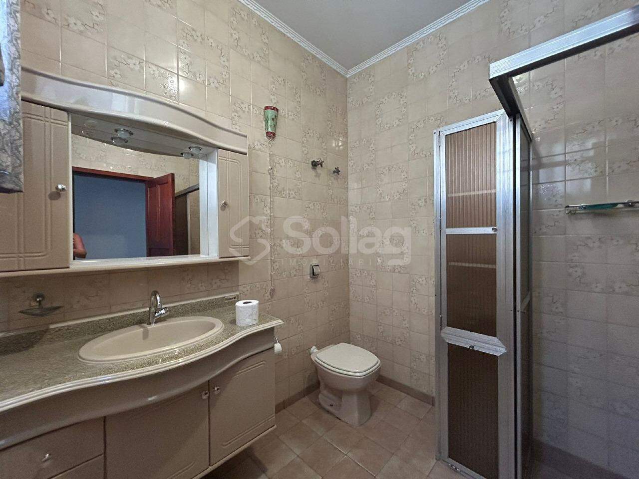 Casa à venda no Centro: 