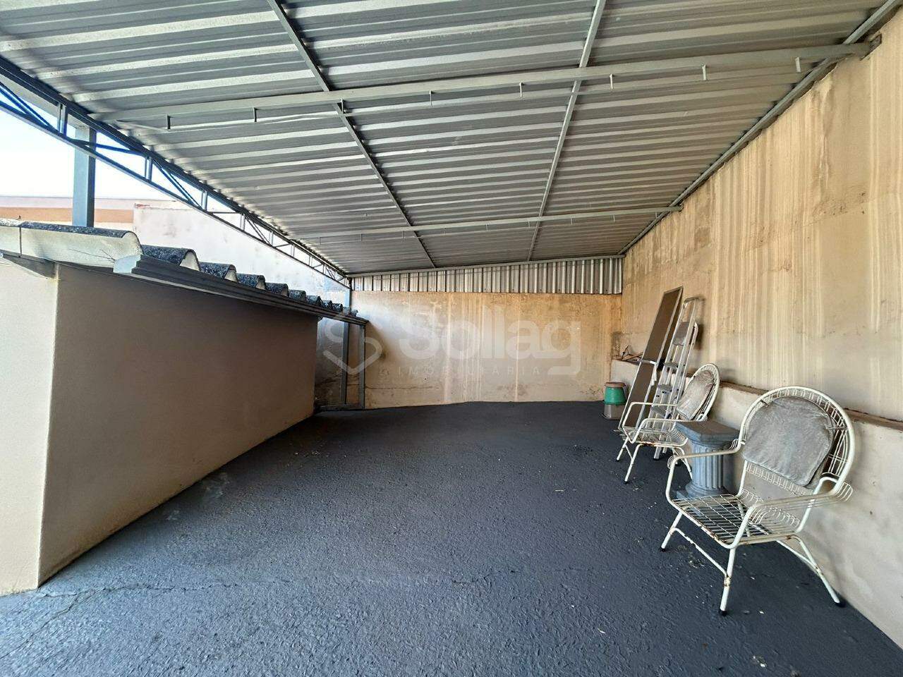 Casa à venda no Centro: 