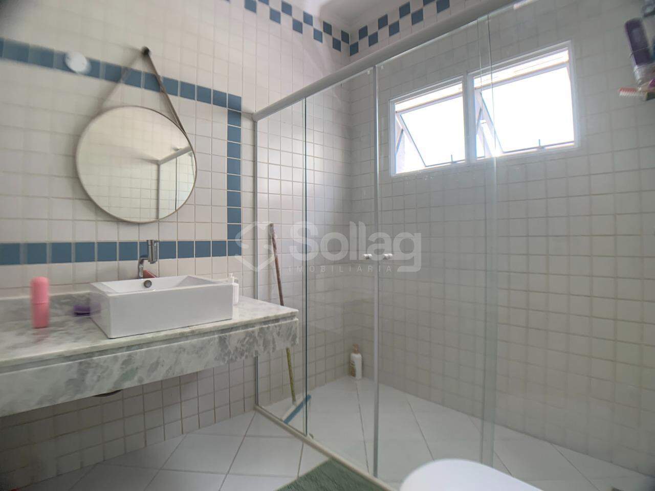 Casa em condomínio à venda no Condomínio Alpes de Vinhedo: 