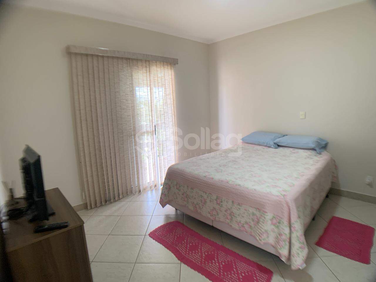 Casa em condomínio à venda no Condomínio Alpes de Vinhedo: 