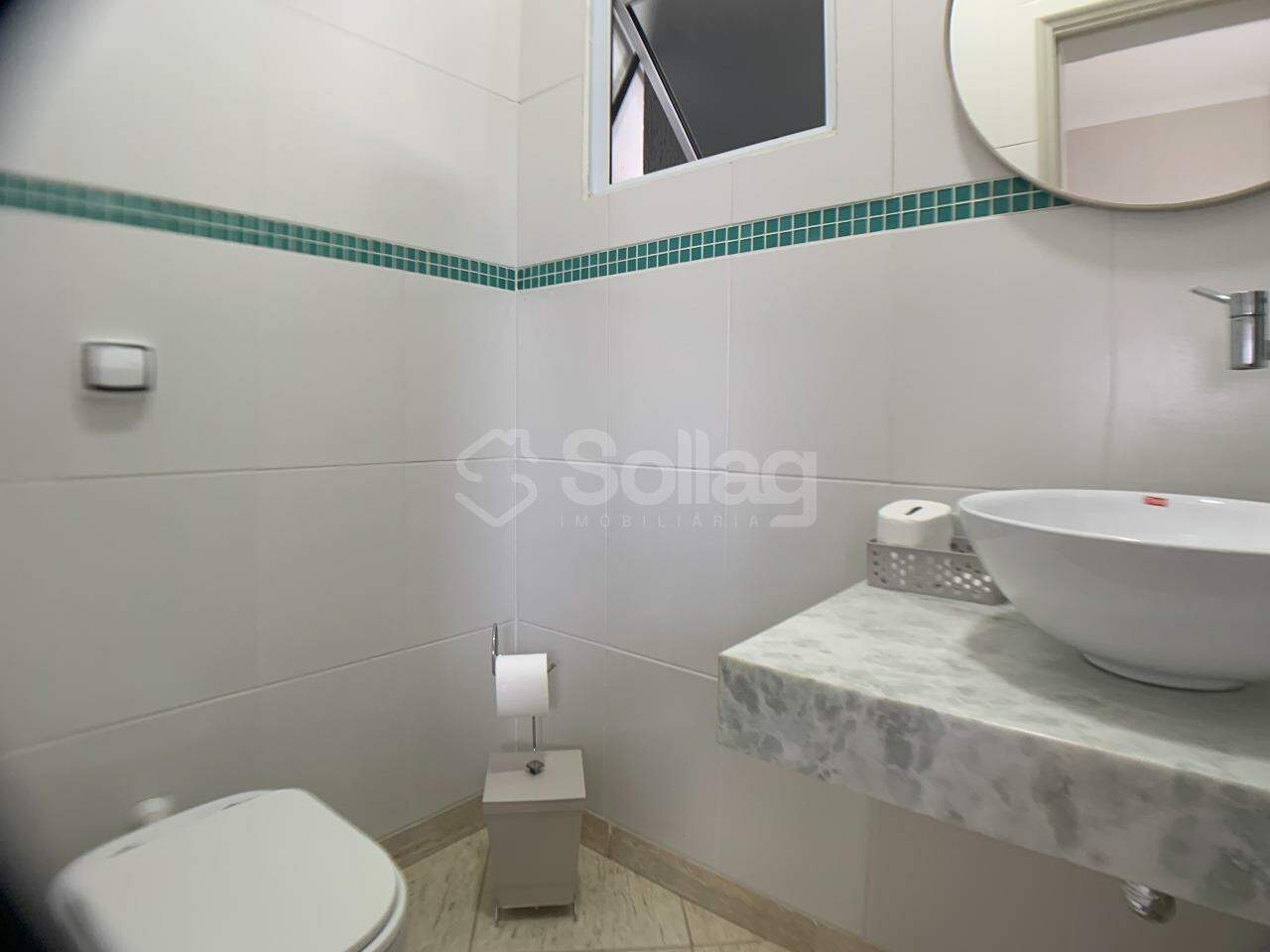 Casa em condomínio à venda no Condomínio Alpes de Vinhedo: 