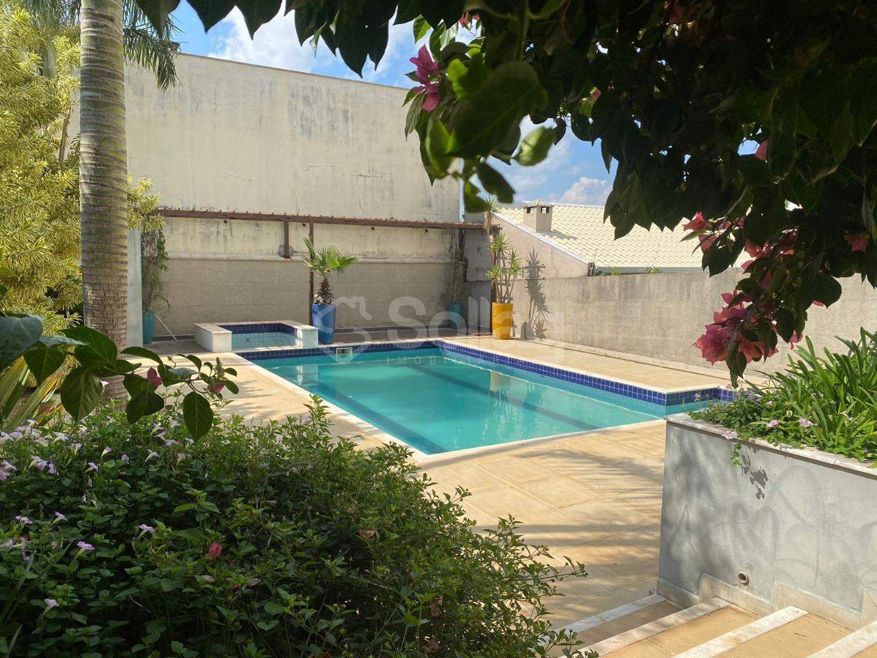 Casa para aluguel no Jardim Panorama: 