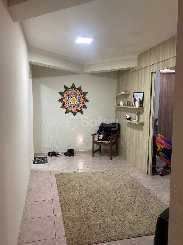 Casa para aluguel no Jardim Panorama: 