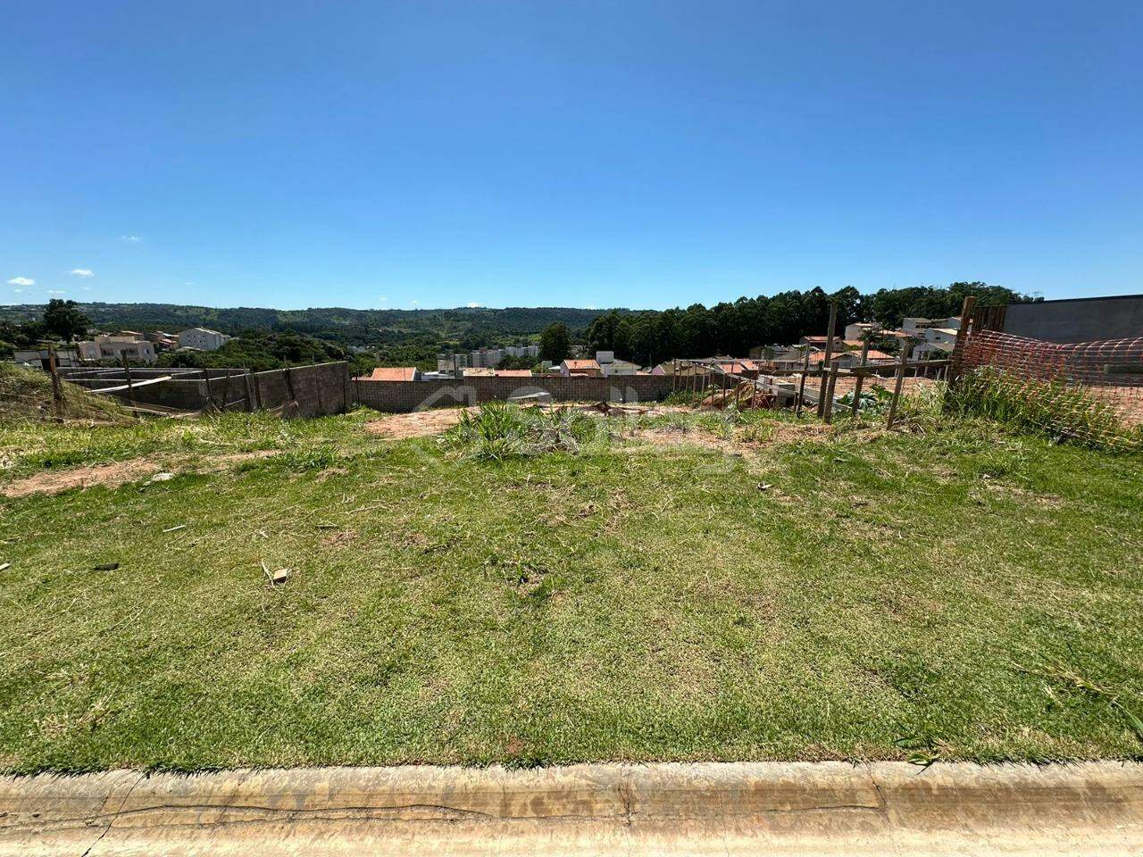 Terreno em condomínio à venda no Vila Pagano: 