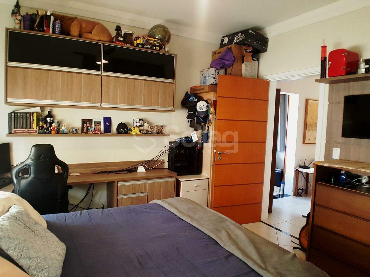 Casa em condomínio à venda no Condomínio Recanto dos Paturis: