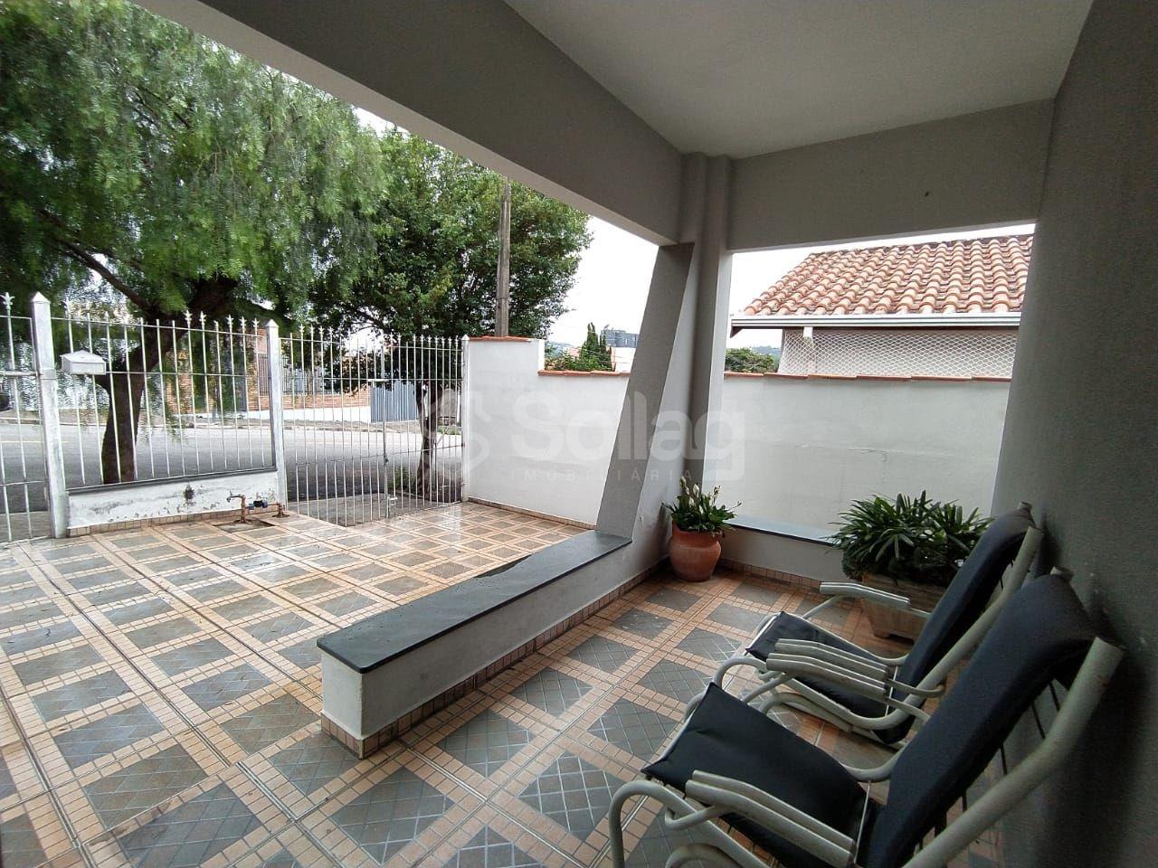 Casa à venda no Centro: 