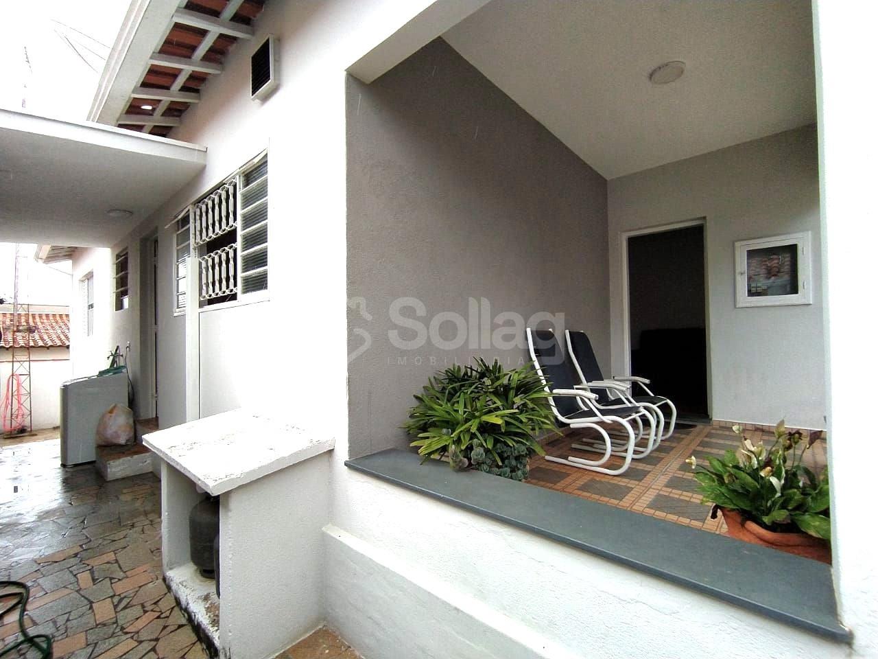 Casa à venda no Centro: 