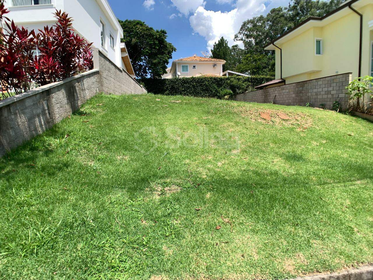 Terreno em condomínio à venda no Condomínio Via Castelli: