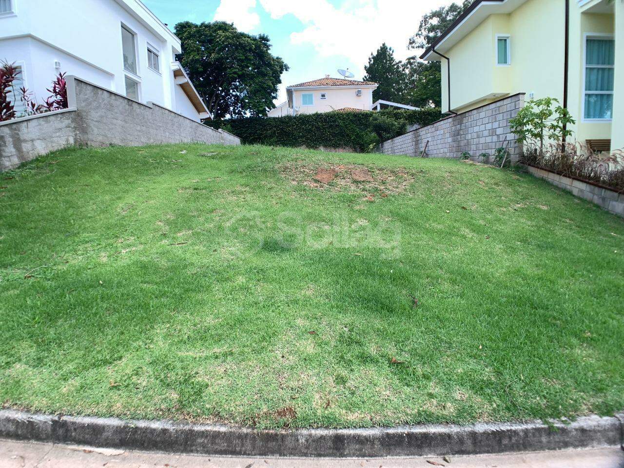 Terreno em condomínio à venda no Condomínio Via Castelli: