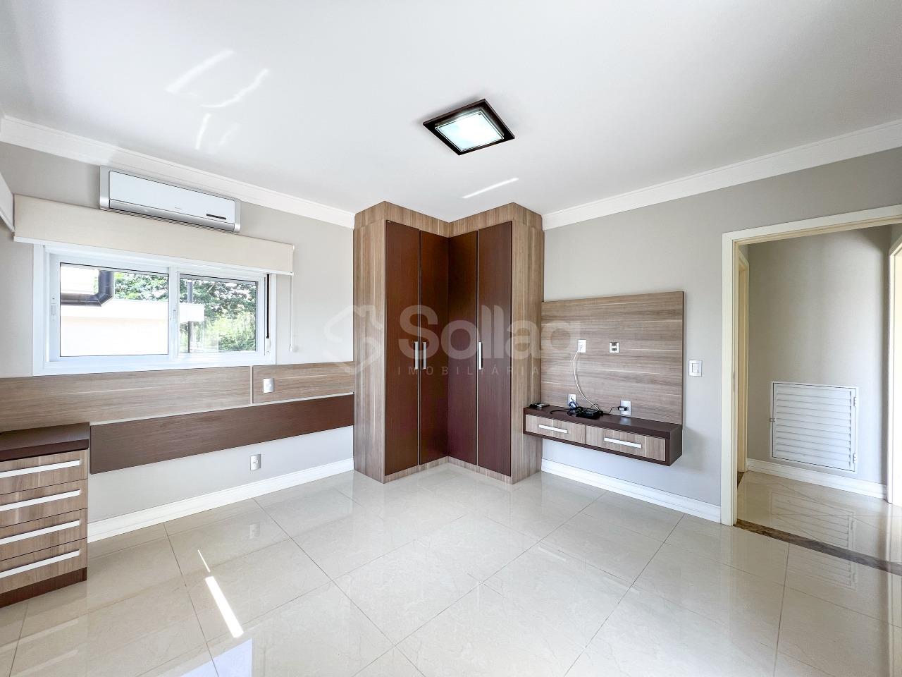 Casa em condomínio à venda no Condomínio Alpes de Vinhedo: 