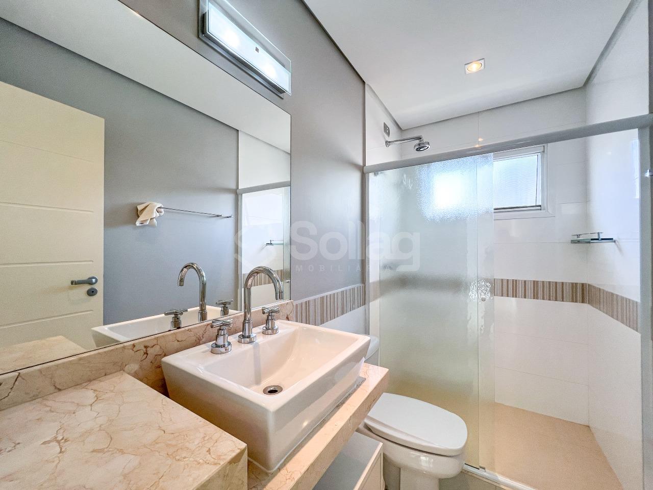 Casa em condomínio à venda no Condomínio Alpes de Vinhedo: 