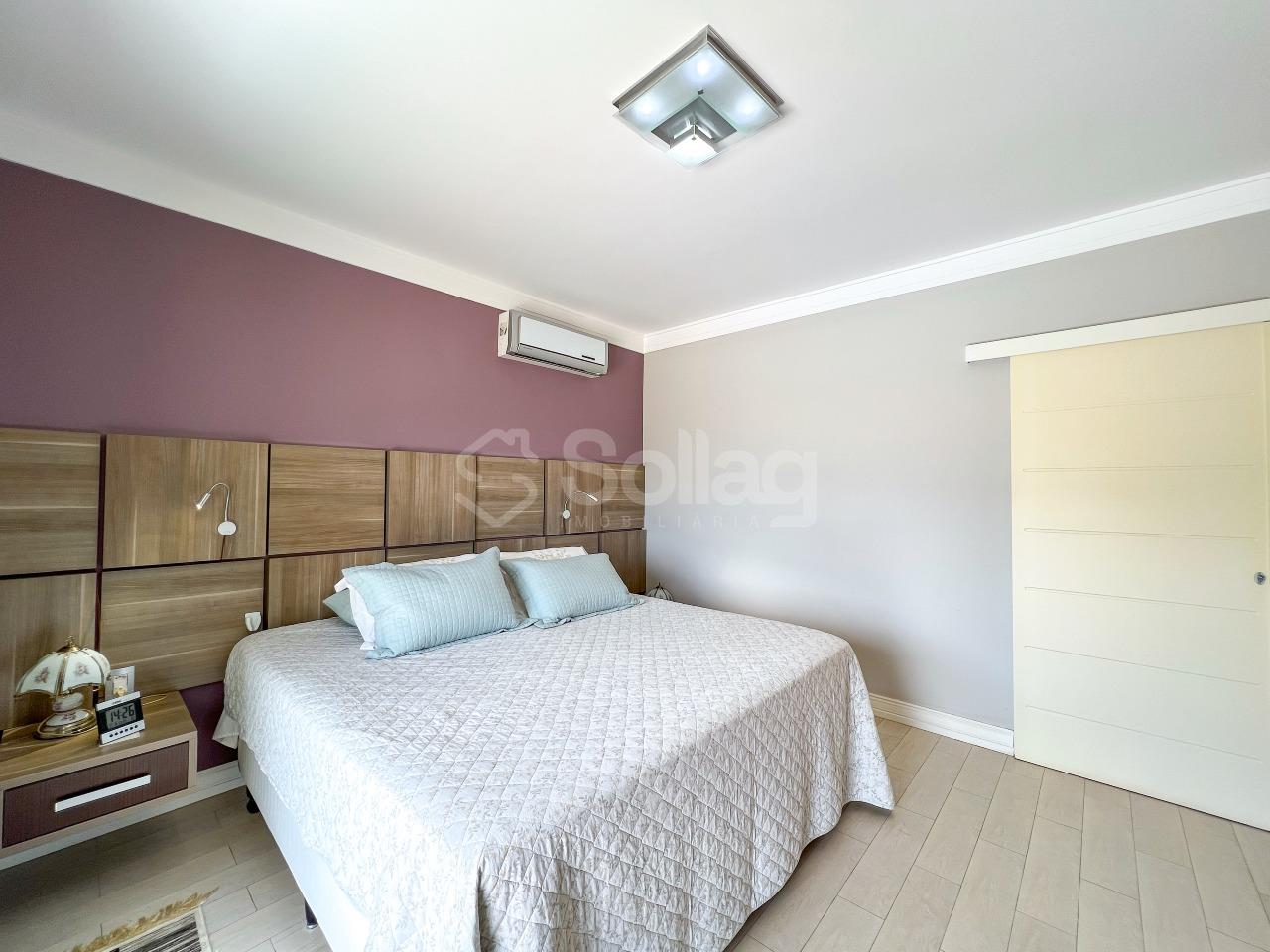 Casa em condomínio à venda no Condomínio Alpes de Vinhedo: 