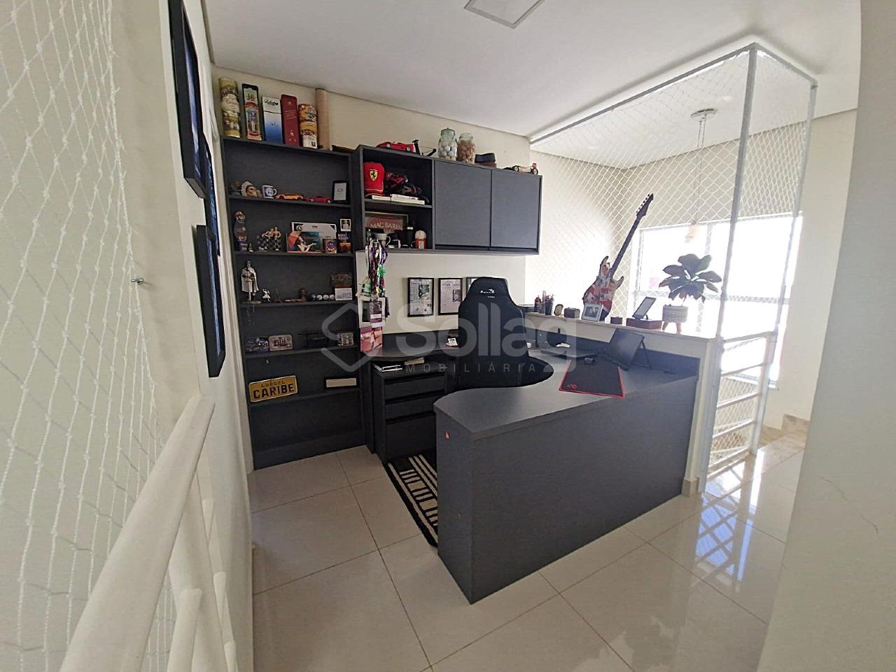 Casa em condomínio à venda no Piemonte Residenziale: 