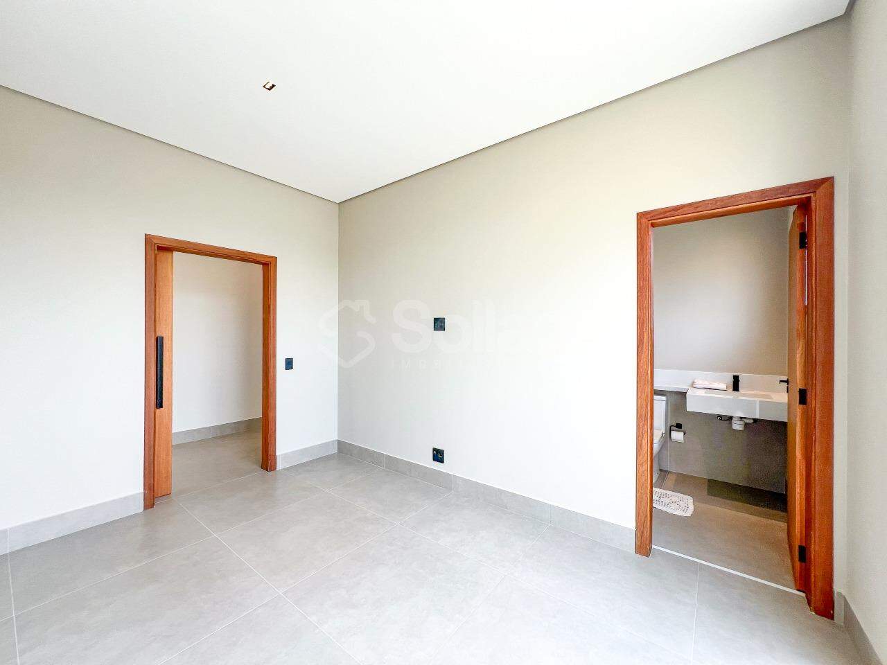 Casa em condomínio à venda no Residencial Arboretum: 