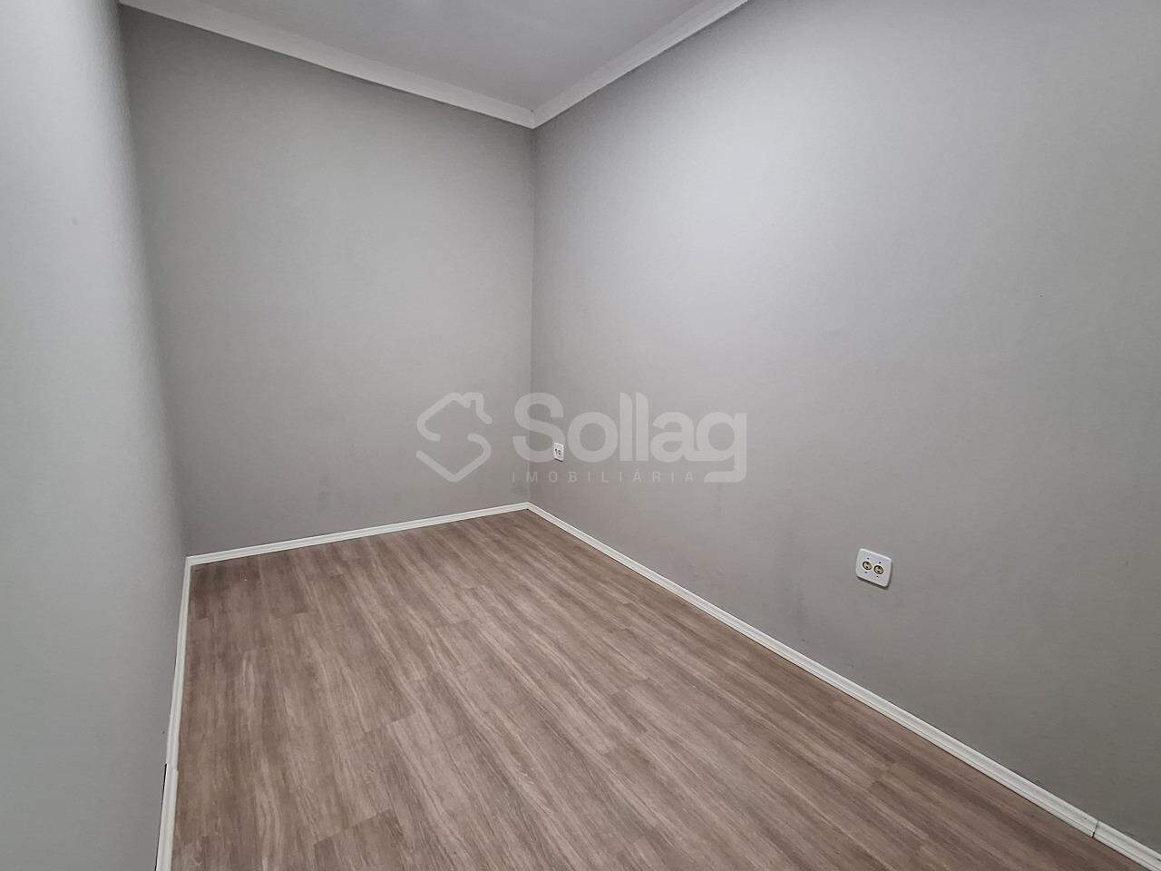 Sala para aluguel no Centro: 