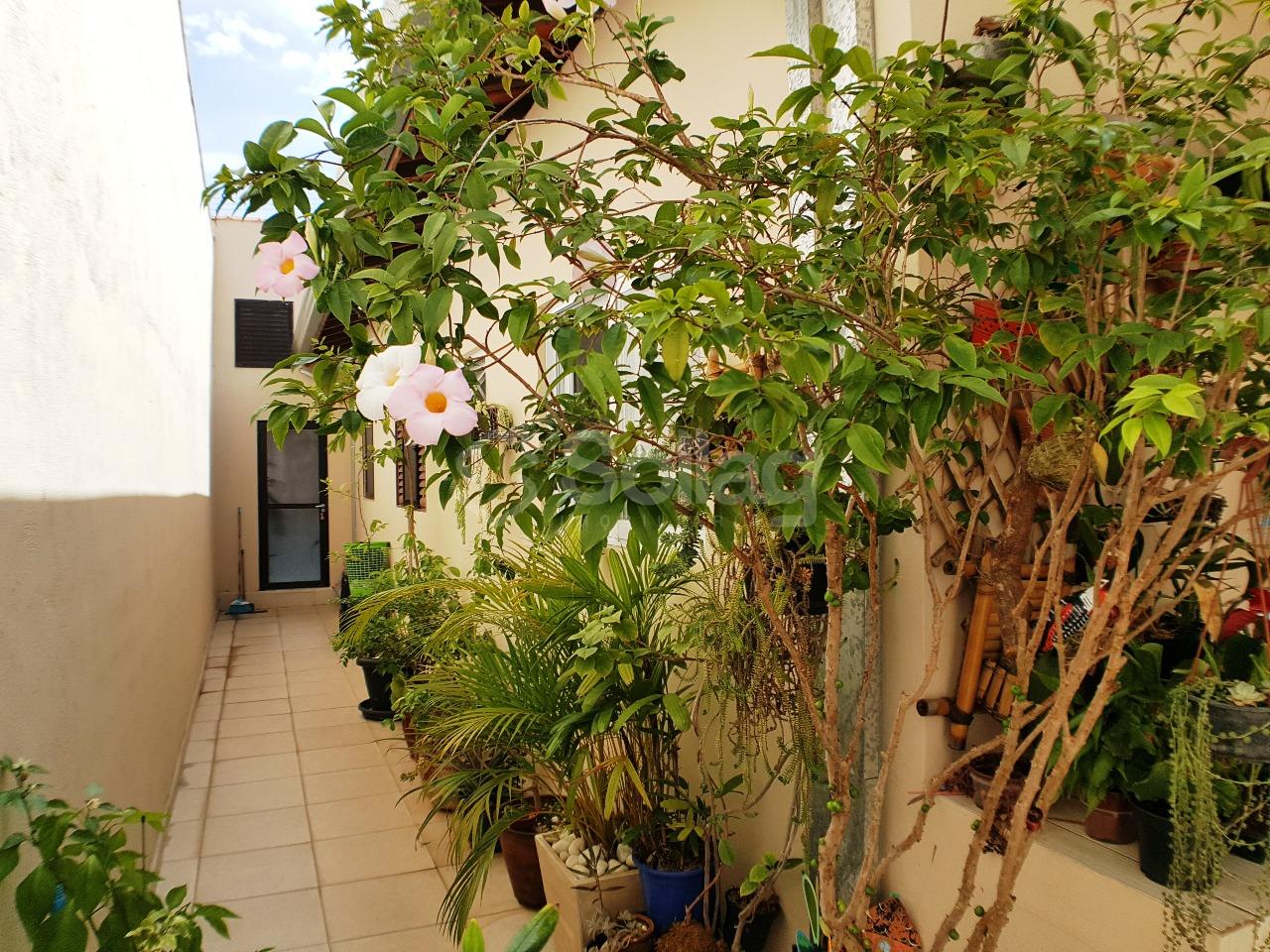 Casa à venda no Jardim Eldorado: 