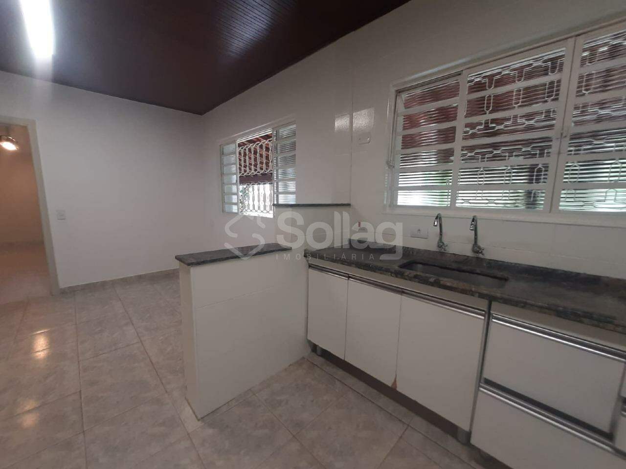 Casa em condomínio para aluguel no Condomínio Chácaras do Lago: 