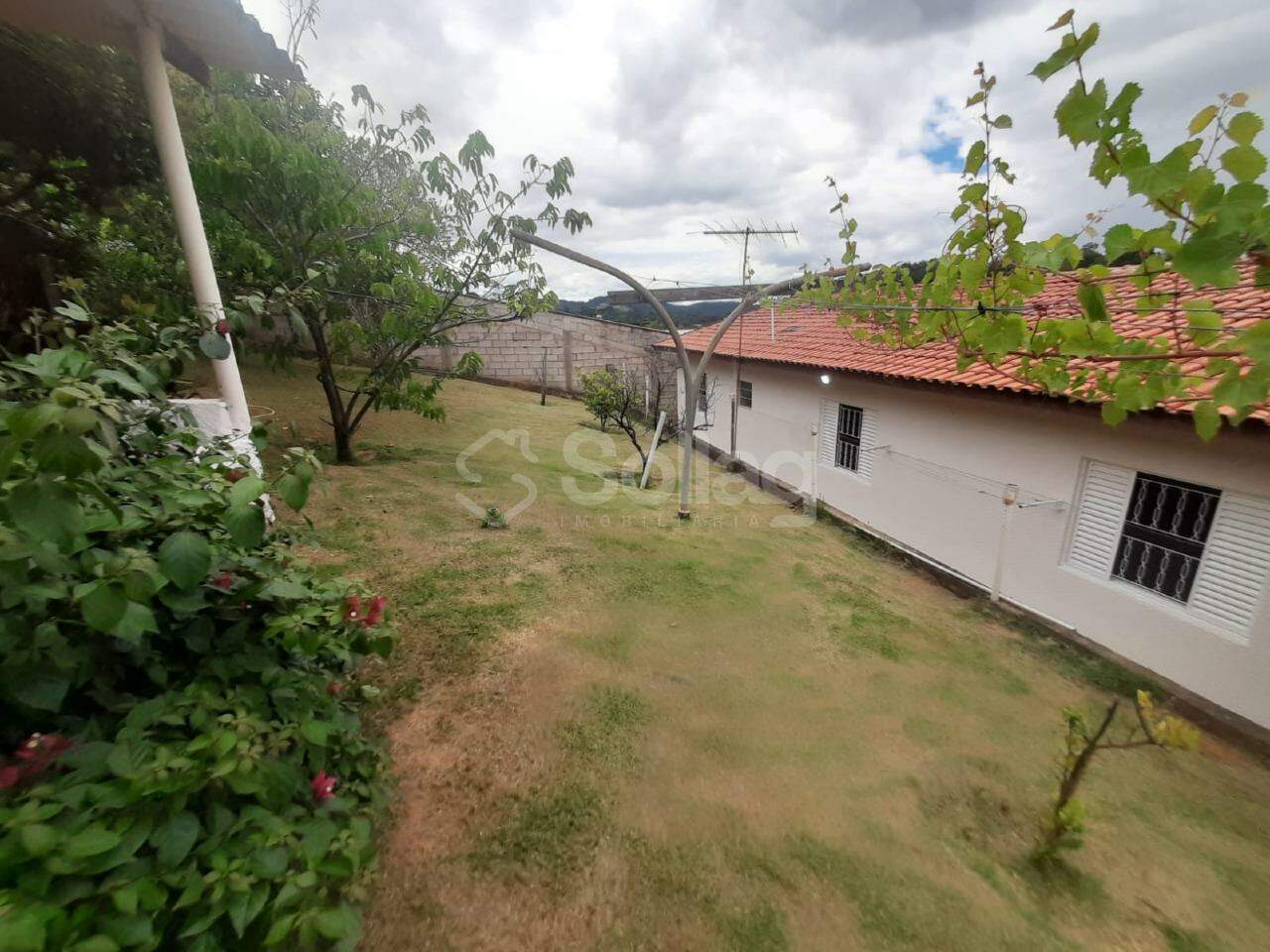 Casa em condomínio para aluguel no Condomínio Chácaras do Lago: 