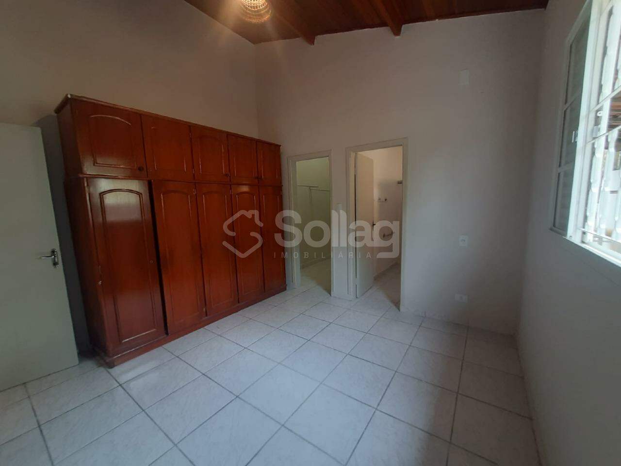 Casa em condomínio para aluguel no Condomínio Chácaras do Lago: 