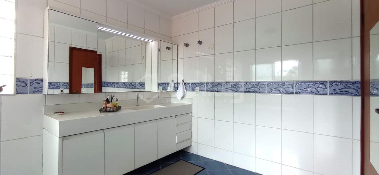 Casa em condomínio à venda no Condomínio Estância Marambaia: 