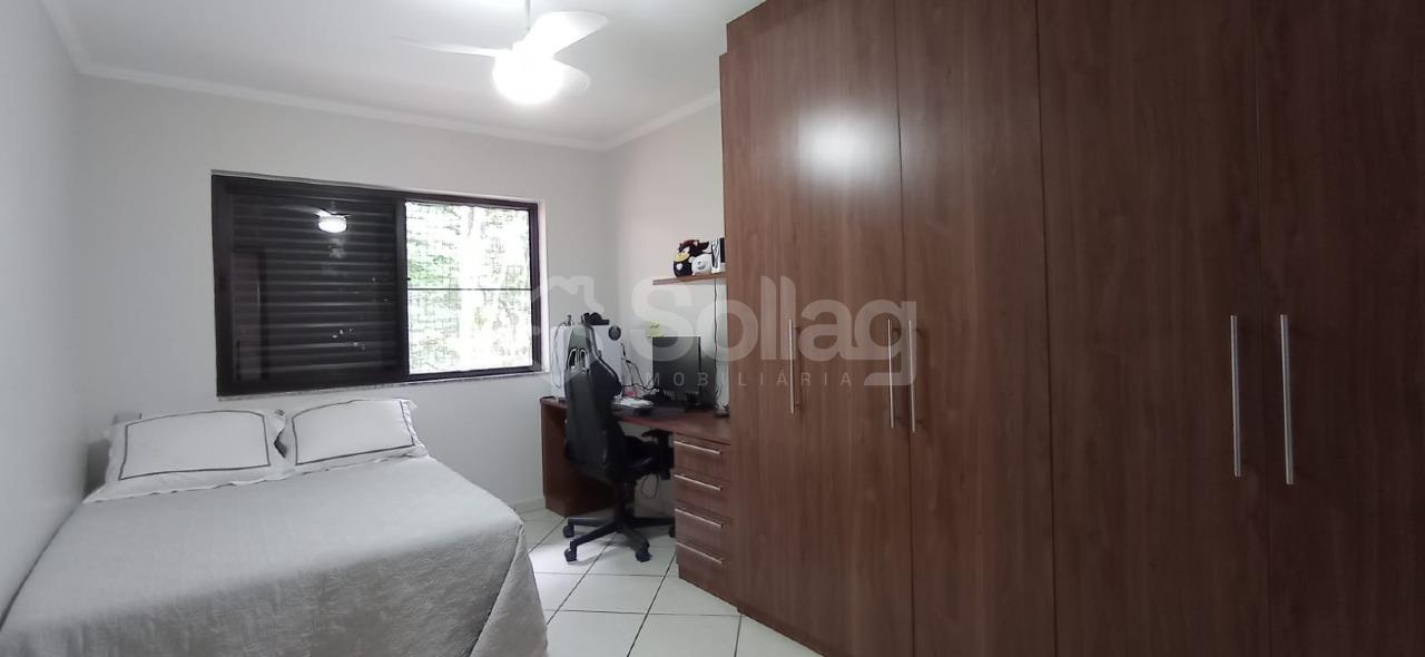 Casa em condomínio à venda no Condomínio Estância Marambaia: 