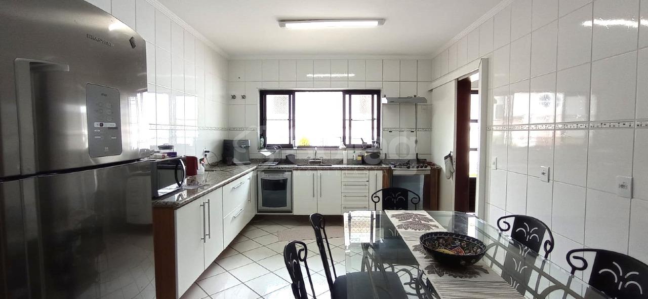 Casa em condomínio à venda no Condomínio Estância Marambaia: 