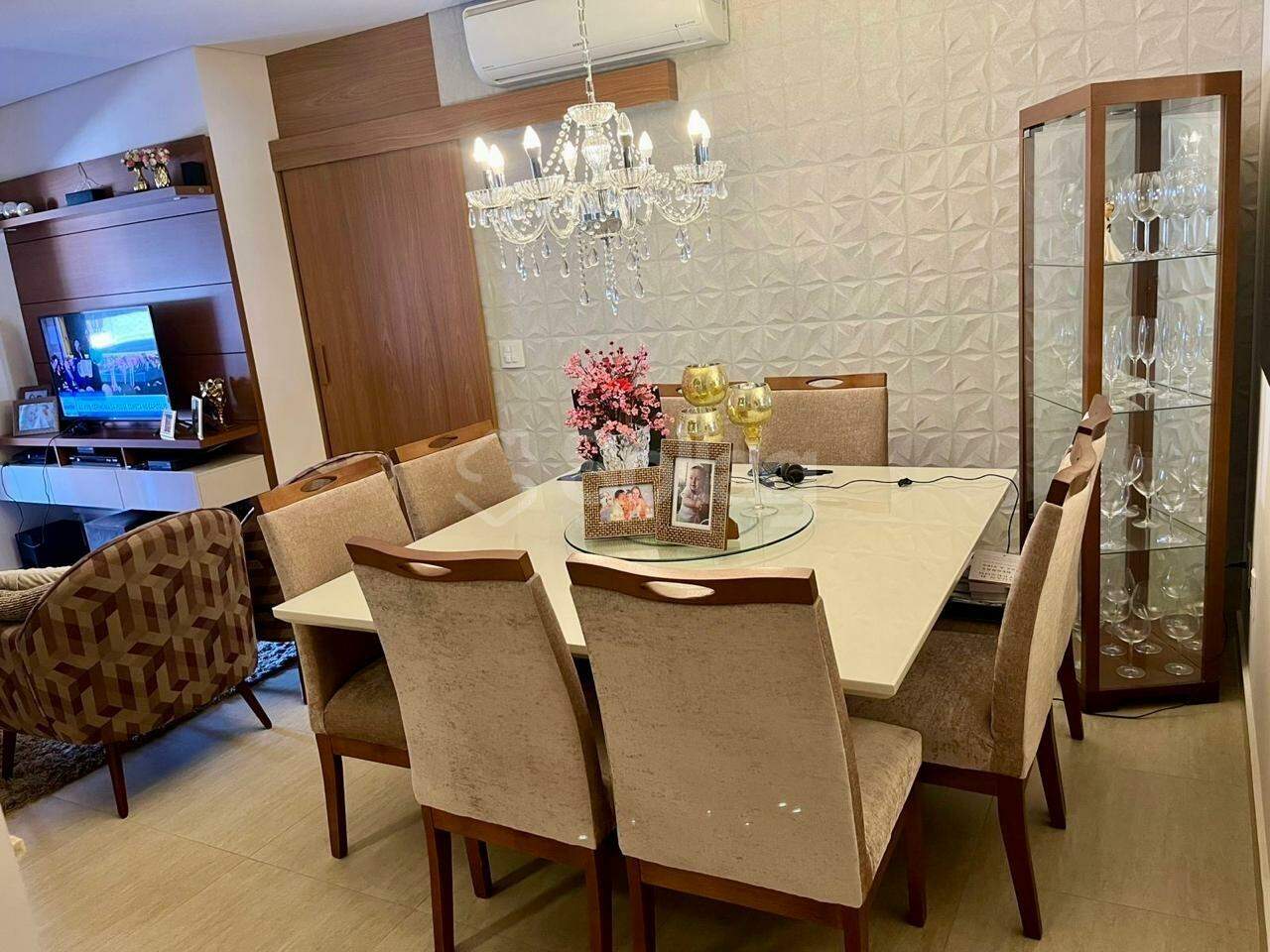 Apartamento à venda no Pinheirinho: