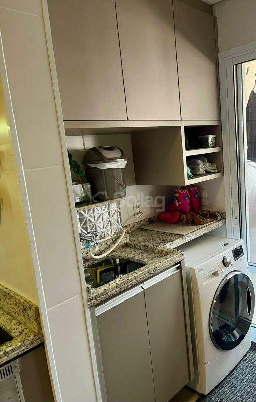 Apartamento à venda no Pinheirinho: 