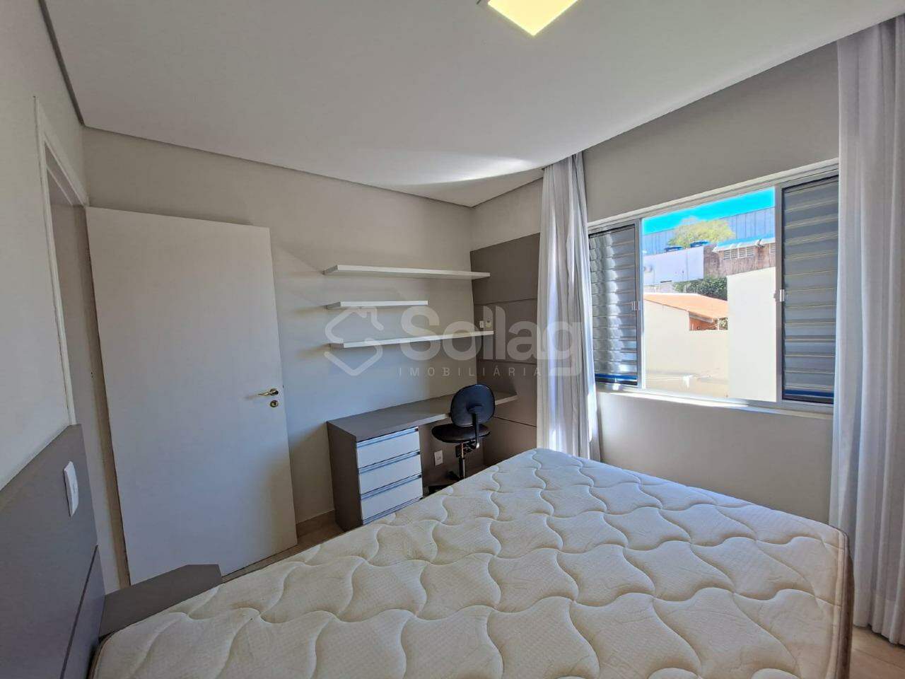 Apartamento para aluguel no Jardim Itália : 