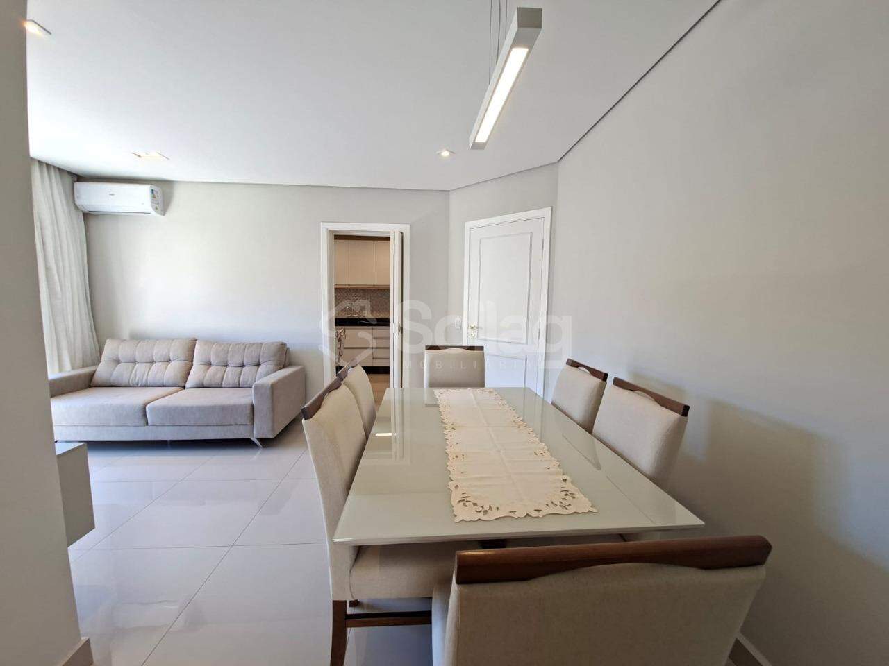 Apartamento para aluguel no Jardim Itália : 