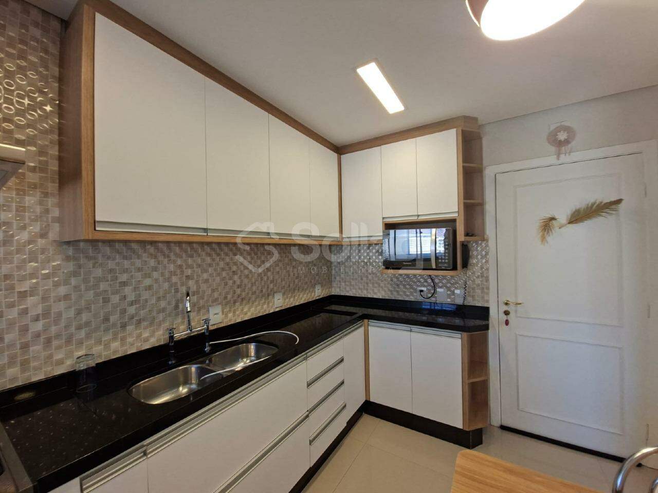 Apartamento para aluguel no Jardim Itália : 