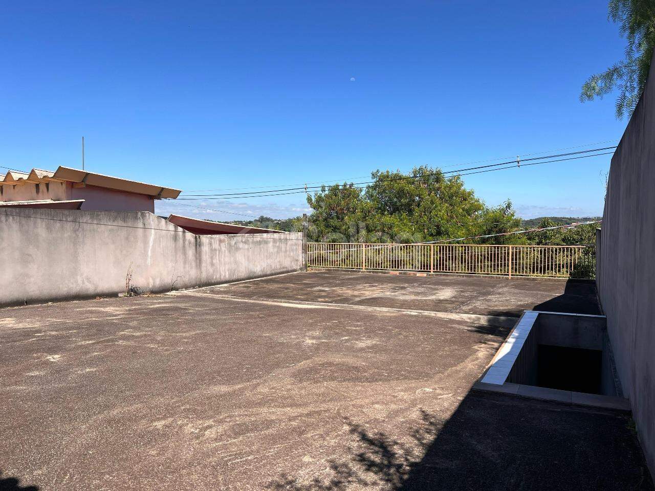 Casa à venda no Parque Yolanda: