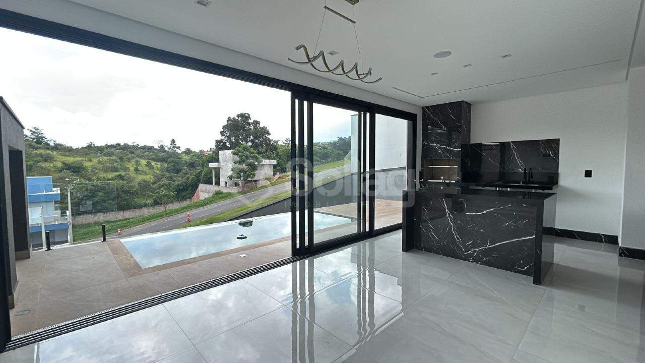 Casa em condomínio à venda no Residencial Bosque da Mata: 
