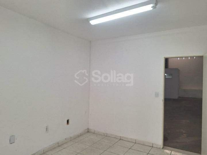 Galpão para aluguel no Nova Vinhedo: 