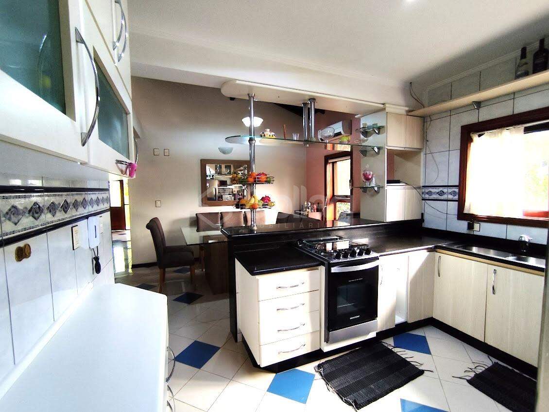 Casa em condomínio à venda no Condomínio Vista Alegre - Sede: 