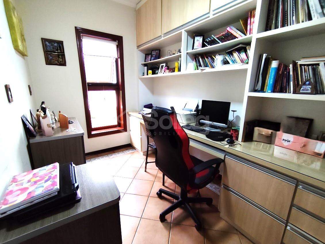 Casa em condomínio à venda no Condomínio Vista Alegre - Sede: 