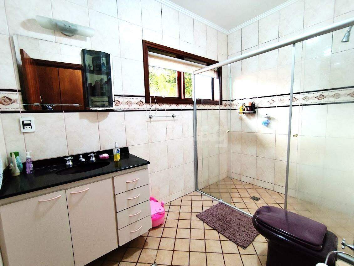 Casa em condomínio à venda no Condomínio Vista Alegre - Sede: 