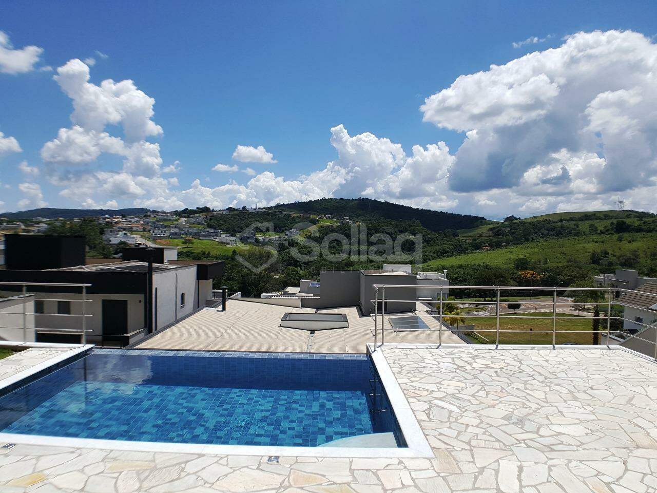 Casa em condomínio à venda no Santa Isabel: 