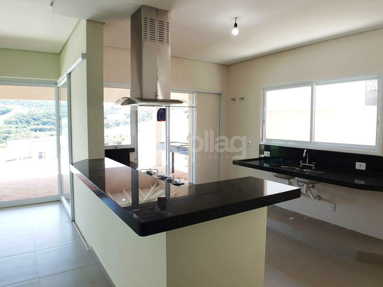 Casa em condomínio à venda no Santa Isabel: 