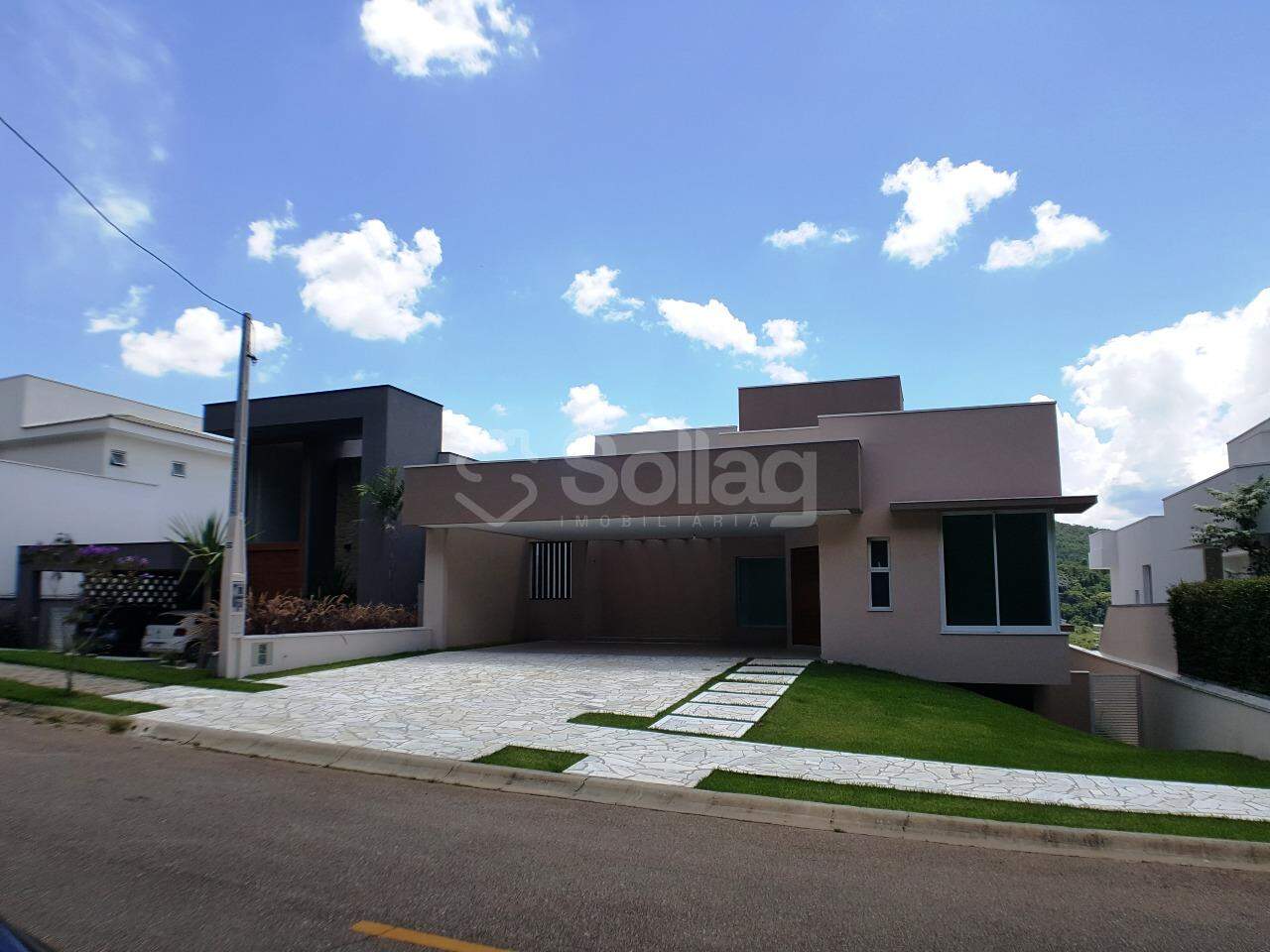 Casa em condomínio à venda no Santa Isabel: 