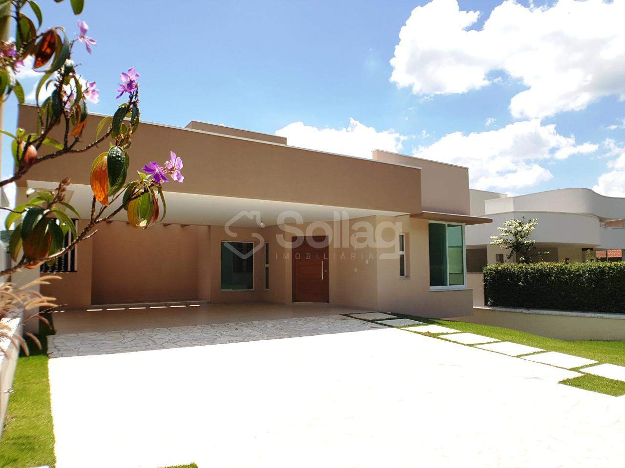 Casa em condomínio à venda no Santa Isabel: 