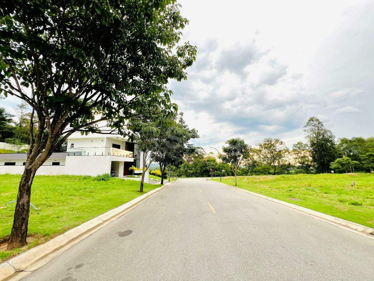 Terreno em condomínio à venda no Residencial Arboretum: 