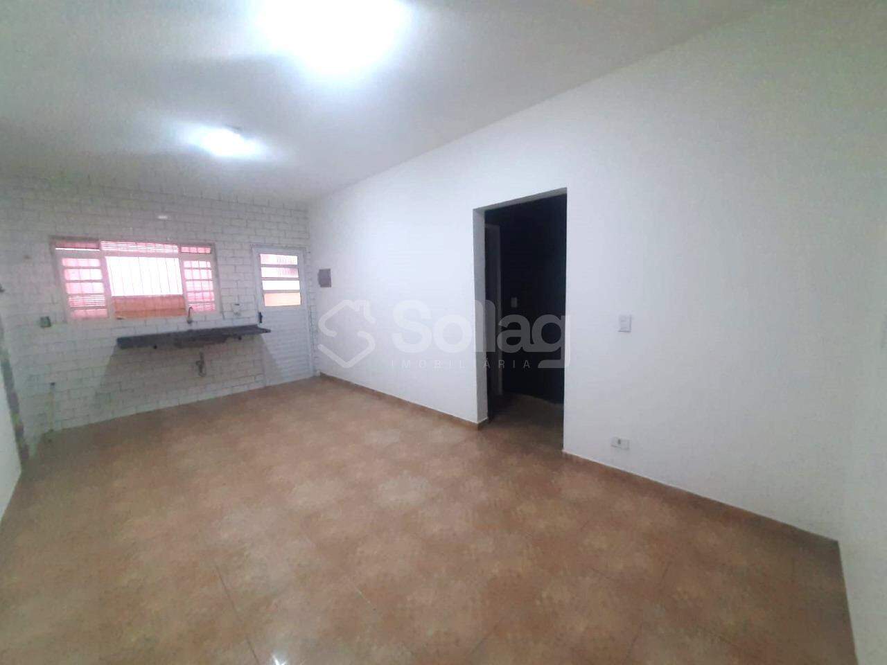 Casa para aluguel no João XXIII: 