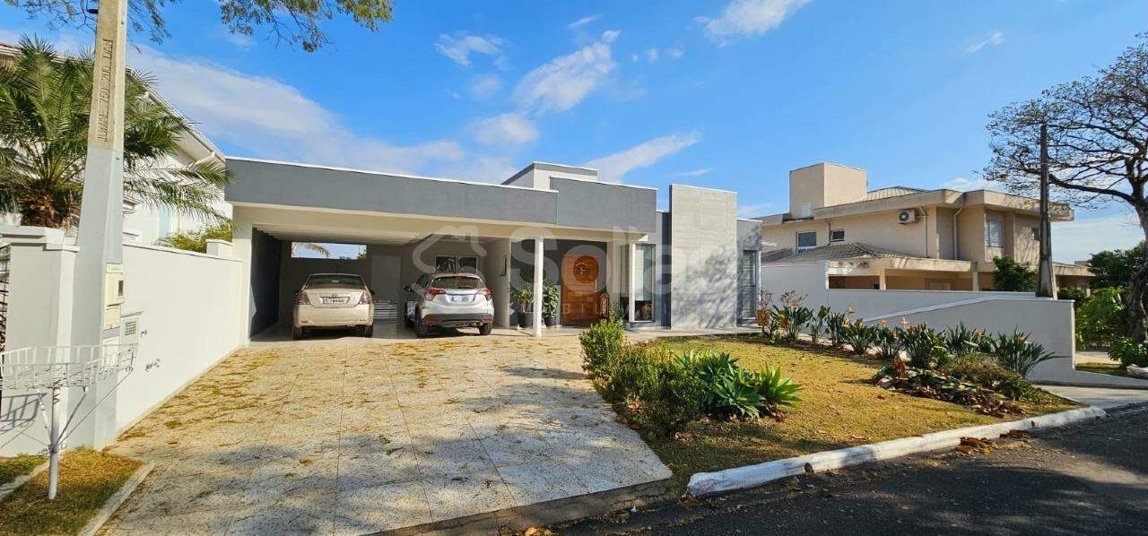 Casa em condomínio à venda no Condomínio Vista Alegre - Sede: