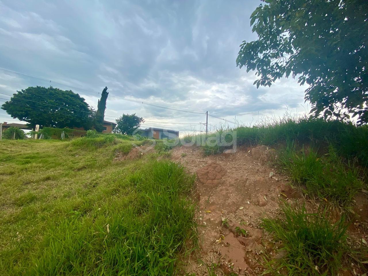 Terreno em condomínio à venda no Condomínio Estância Marambaia: